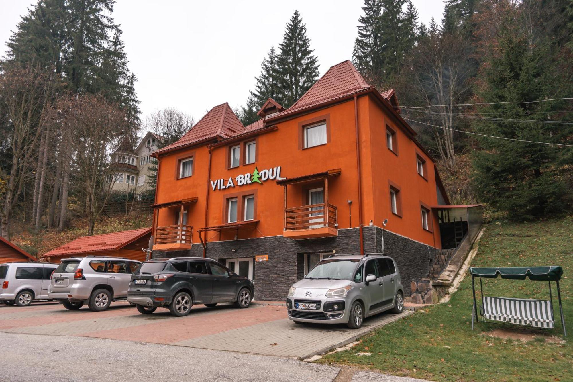 Vila Bradul Lacu Rosu Bagian luar foto