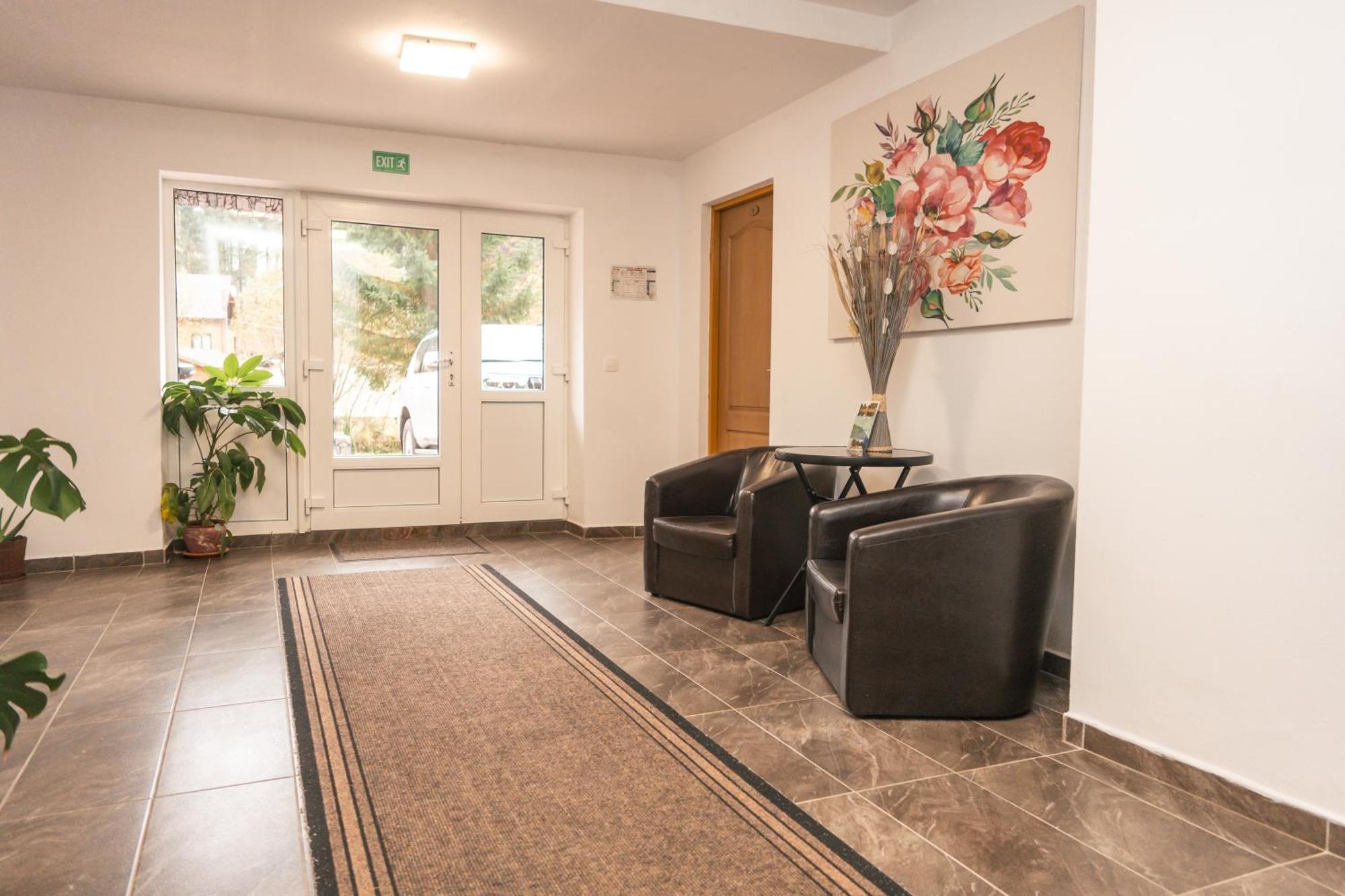 Vila Bradul Lacu Rosu Bagian luar foto